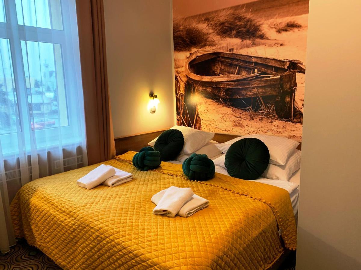 Dw California Bed & Breakfast Rewal Eksteriør bilde