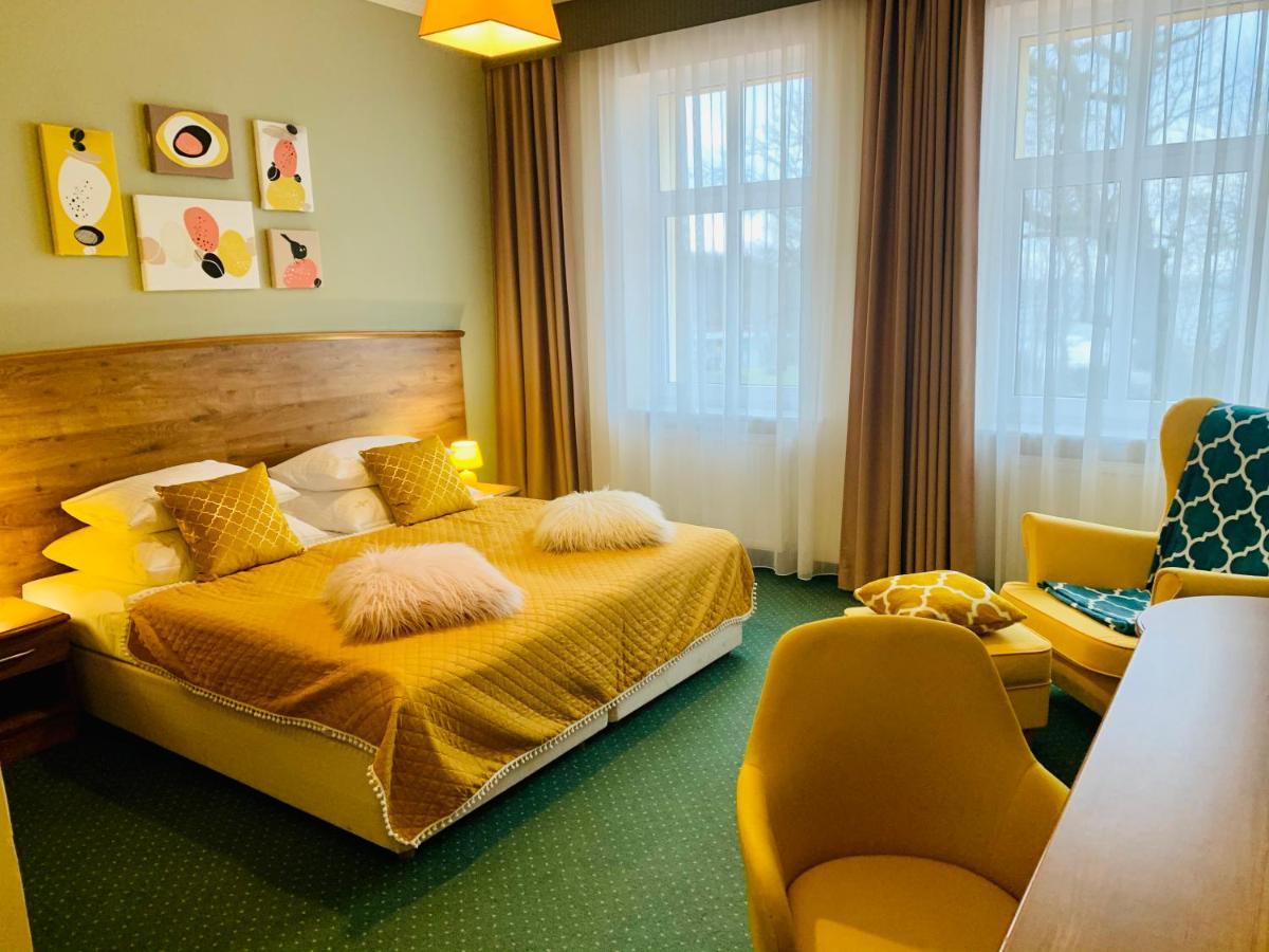 Dw California Bed & Breakfast Rewal Eksteriør bilde